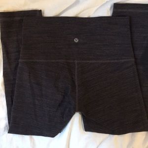 Lululemon Wunder Under high rise 7/8 legging